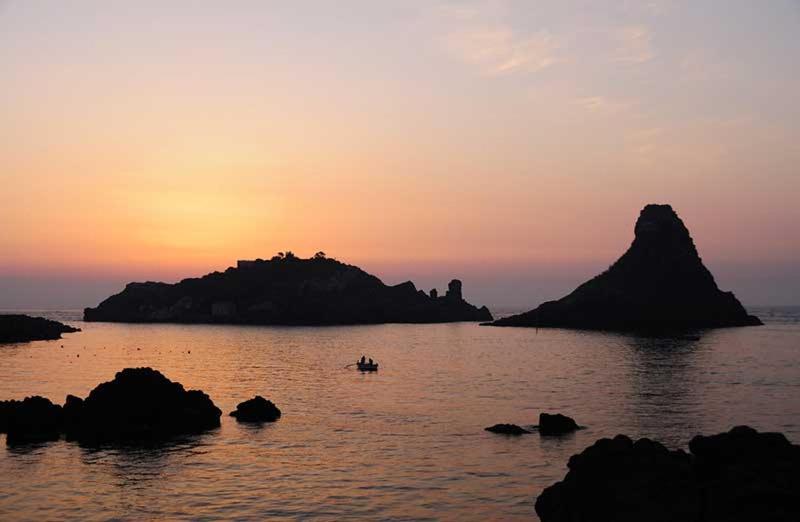 Villa Il Vecchio Bastione Aci Castello Exterior foto